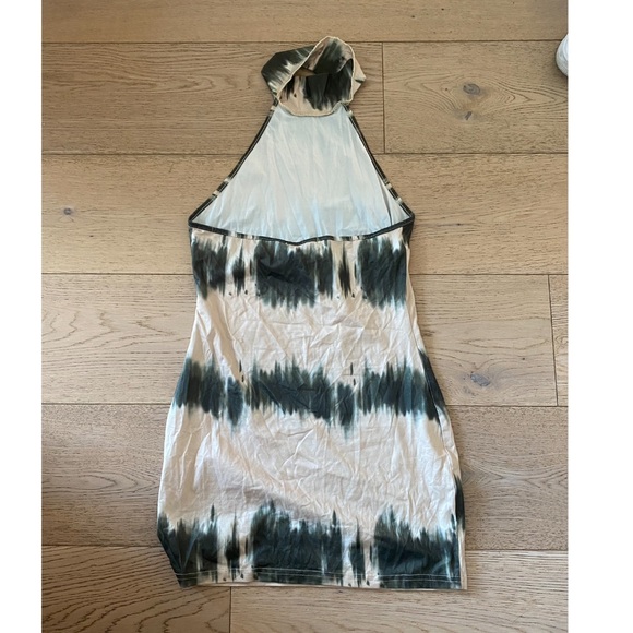 Halter dress size small - Picture 2 of 2